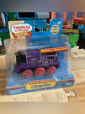 RARE NIB Charlie Battery Powered opened/Tested but never used! New Vintage